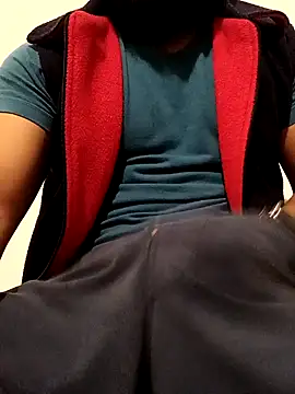 Snapshot of HombreS3n chatting on December 24, 12:22 am HombreS3n online show from December 24, 12:22 am