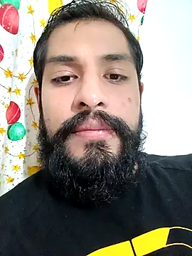 Snapshot of HombreS3n chatting on December 25, 12:59 am HombreS3n online show from December 25, 12:59 am