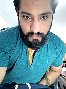 Snapshot of HombreS3n chatting on December 25, 9:00 pm HombreS3n online show from December 25, 9:00 pm