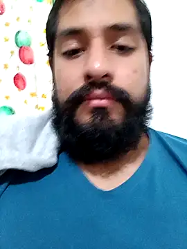 Snapshot of HombreS3n chatting on December 28, 2:22 am HombreS3n online show from December 28, 2:22 am