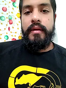 Snapshot of HombreS3n chatting on December 31, 10:34 pm HombreS3n online show from December 31, 10:34 pm