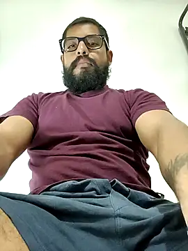 Snapshot of HombreS3n chatting on January 30, 1:11 am HombreS3n online show from January 30, 1:11 am