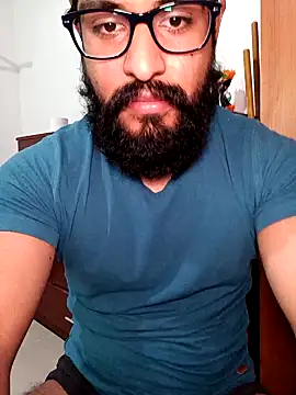 Snapshot of HombreS3n chatting on February 3, 9:39 pm HombreS3n online show from February 3, 9:39 pm