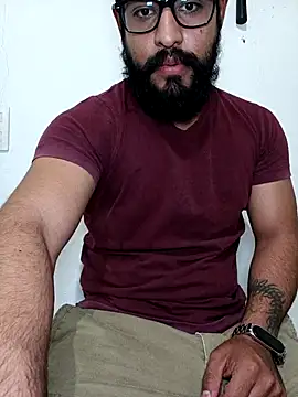 HombreS3n online show from February 25, 9:24 pm