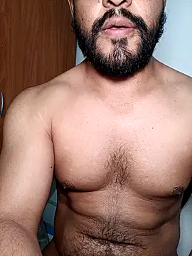 Snapshot of HombreS3n chatting on March 3, 10:20 pm HombreS3n online show from March 3, 10:20 pm