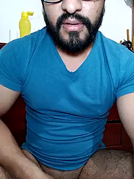 Snapshot of HombreS3n chatting on March 22, 1:54 am HombreS3n online show from March 22, 1:54 am