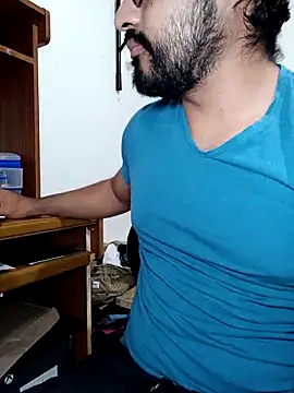 Snapshot of HombreS3n chatting on October 8, 10:07 pm HombreS3n online show from October 8, 10:07 pm