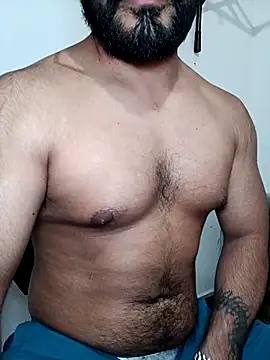 Snapshot of HombreS3n chatting on October 18, 1:30 am HombreS3n online show from October 18, 1:30 am