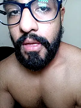 Snapshot of HombreS3n chatting on November 2, 8:00 pm HombreS3n online show from November 2, 8:00 pm