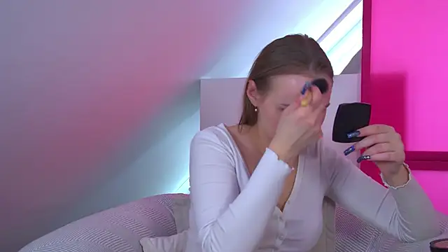 MelissaMelrey online show from April 20, 7:44 am