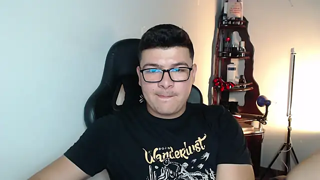 Plug Control online show from February 28, 9:16 pm