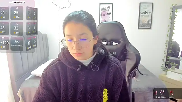 Amy joones online show from February 3, 1:30 pm