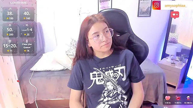 Amy joones online show from March 21, 5:23 pm