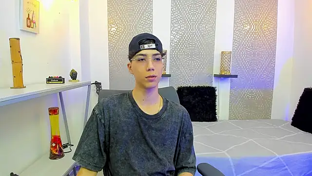 Nikolay Gregori online show from November 10, 4:33 am