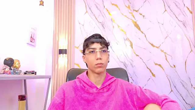 Snapshot of Nikolay_Gregori chatting on June 21, 4:15 am Nikolay Gregori online show from June 21, 4:15 am