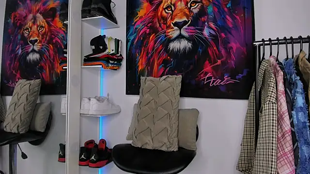 Pantera black 21 online show from November 19, 10:10 pm