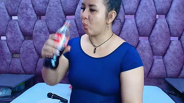 AlaSmith online show from April 6, 2:20 am