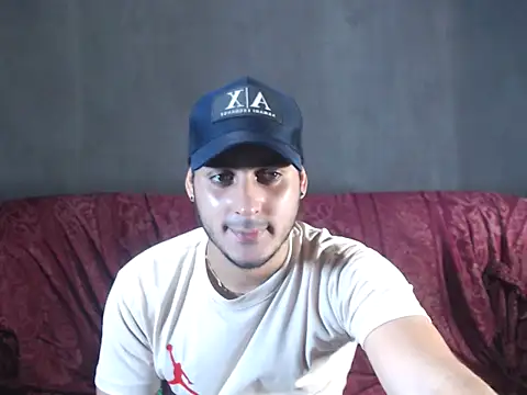 Snapshot of xxxxhotxoxo chatting on April 21, 6:41 am xxxxhotxoxo online show from April 21, 6:41 am