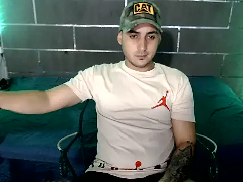 Snapshot of xxxxhotxoxo chatting on May 25, 3:45 am xxxxhotxoxo online show from May 25, 3:45 am