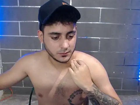 Snapshot of xxxxhotxoxo chatting on June 4, 4:57 pm xxxxhotxoxo online show from June 4, 4:57 pm