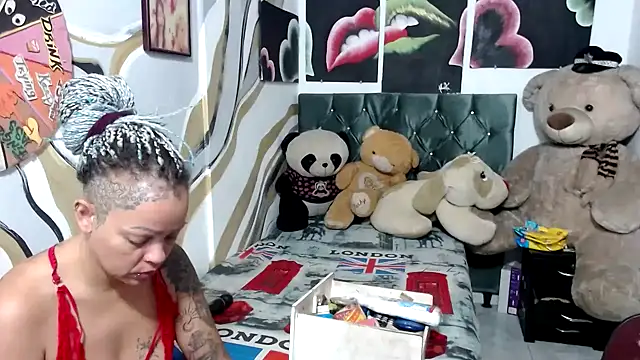 manzanahot9 online show from September 21, 11:23 am