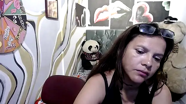 manzanahot9 online show from September 26, 11:36 am