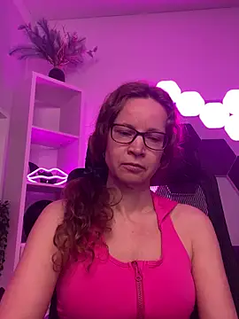 AnnikaRose online show from April 24, 5:54 am