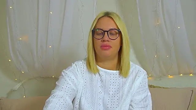 MariaNeumann online show from February 28, 6:09 pm