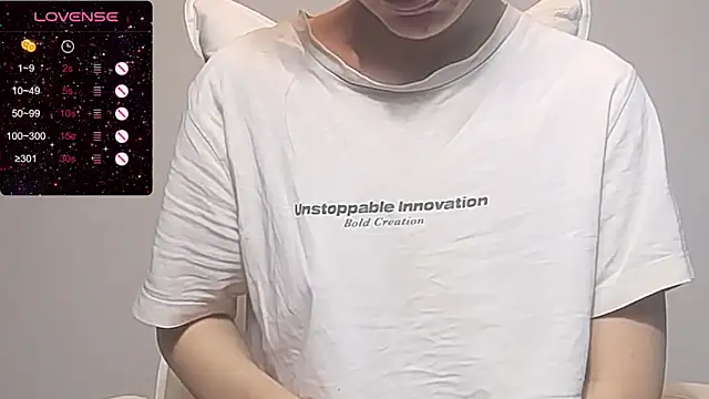 Snapshot of RRUUBBYYY chatting on June 6, 4:28 am RRUUBBYYY online show from June 6, 4:28 am