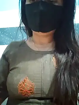 Snapshot of Aishwaryaa_69 chatting on January 30, 2:25 pm Aishwaryaa 69 online show from January 30, 2:25 pm