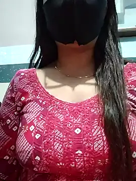 Snapshot of Aishwaryaa_69 chatting on January 31, 4:06 pm Aishwaryaa 69 online show from January 31, 4:06 pm