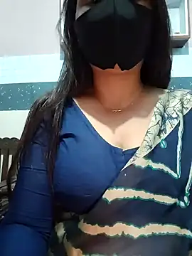 Snapshot of Aishwaryaa_69 chatting on February 1, 10:48 am Aishwaryaa 69 online show from February 1, 10:48 am