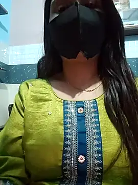 Snapshot of Aishwaryaa_69 chatting on February 6, 3:09 pm Aishwaryaa 69 online show from February 6, 3:09 pm