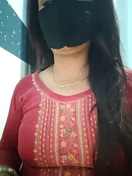 Snapshot of Aishwaryaa_69 chatting on February 24, 11:43 am Aishwaryaa 69 online show from February 24, 11:43 am