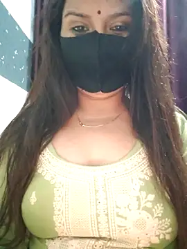 Snapshot of Aishwaryaa_69 chatting on February 28, 5:59 am Aishwaryaa 69 online show from February 28, 5:59 am