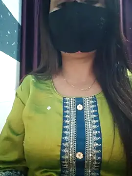 Snapshot of Aishwaryaa_69 chatting on March 2, 3:59 pm Aishwaryaa 69 online show from March 2, 3:59 pm