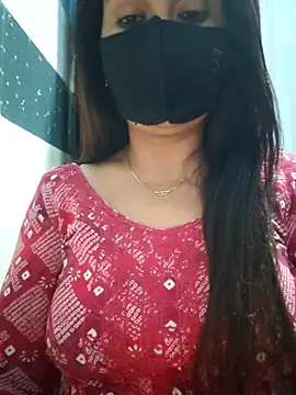 Snapshot of Aishwaryaa_69 chatting on March 5, 2:56 pm Aishwaryaa 69 online show from March 5, 2:56 pm