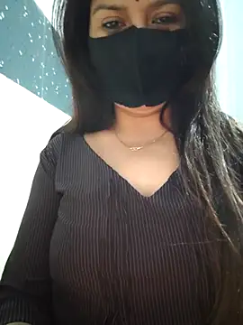 Snapshot of Aishwaryaa_69 chatting on March 15, 3:51 am Aishwaryaa 69 online show from March 15, 3:51 am