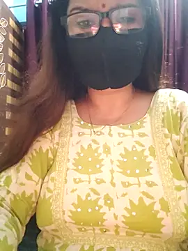 Snapshot of Aishwaryaa_69 chatting on September 12, 3:34 pm Aishwaryaa 69 online show from September 12, 3:34 pm