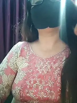 Snapshot of Aishwaryaa_69 chatting on September 20, 2:51 pm Aishwaryaa 69 online show from September 20, 2:51 pm