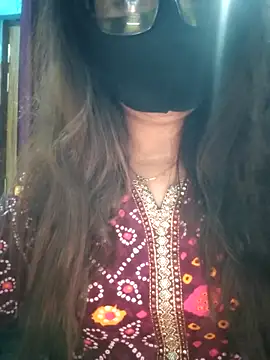 Snapshot of Aishwaryaa_69 chatting on October 5, 4:00 am Aishwaryaa 69 online show from October 5, 4:00 am