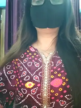 Snapshot of Aishwaryaa_69 chatting on October 5, 4:05 pm Aishwaryaa 69 online show from October 5, 4:05 pm