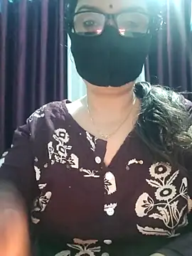 Snapshot of Aishwaryaa_69 chatting on October 11, 4:16 pm Aishwaryaa 69 online show from October 11, 4:16 pm