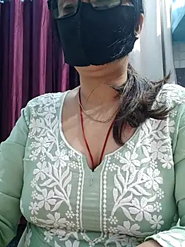 Aishwaryaa 69 online show from February 9, 10:41 am