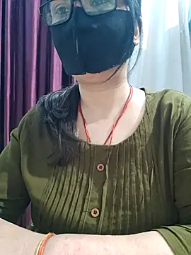 Aishwaryaa 69 online show from March 12, 1:28 pm