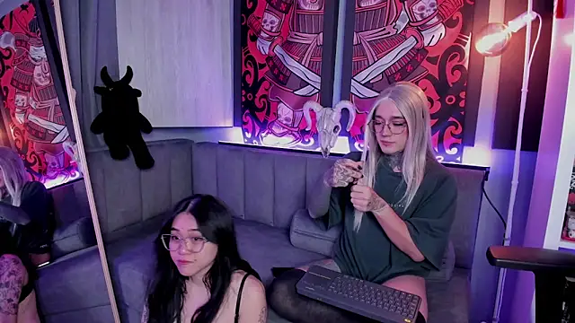 JadeyKhada online show from March 31, 11:27 pm