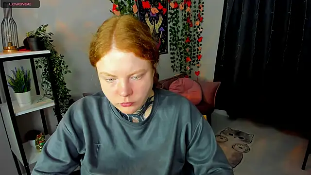 Cassie xKiss online show from February 27, 8:42 pm