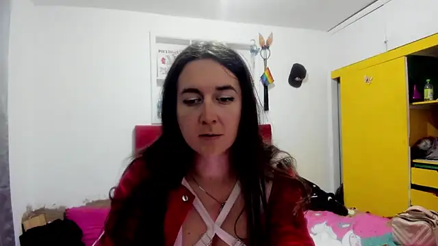 Snapshot of Sweet-Suck69 chatting on April 20, 3:53 am Sweet-Suck69 online show from April 20, 3:53 am
