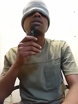 Snapshot of BlackBbC27 chatting on July 18, 10:52 am BlackBbC27 online show from July 18, 10:52 am