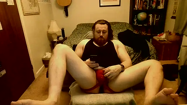 Snapshot of Hairy_Guy30 chatting on February 2, 4:26 am Hairy Guy30 online show from February 2, 4:26 am